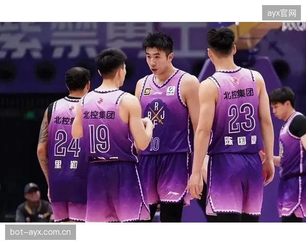 北控队新星廖三宁数据全面提升，已成长为国内顶尖的进攻组织者和球队发动机。